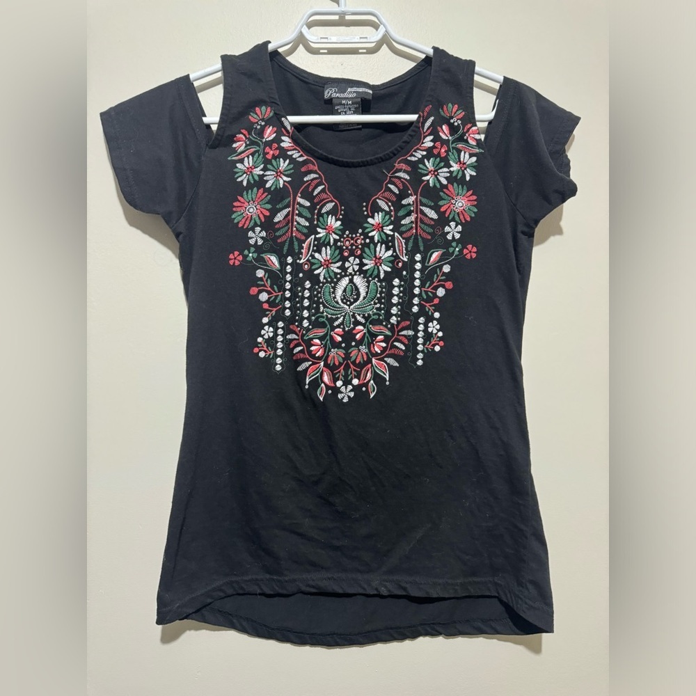 Cold shoulder tshirt